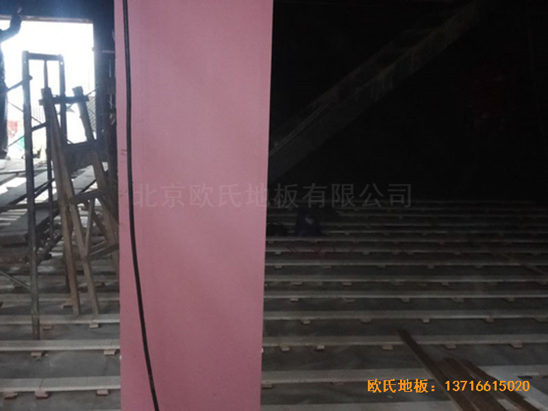 河北承德灤平一中升降舞臺運動地板鋪裝案例